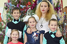Омский губернатор исполнил мечту девочки из многодетной семьи