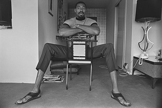 Назван игрок НБА, в этом сезоне повторяющий данные Чемберлена 1962 года по очкам в минуту