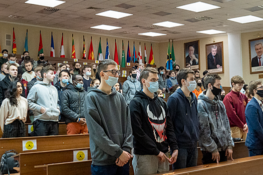 В геологоразведочном университете имени Орджоникидзе прошла акция «Бессмертный полк»