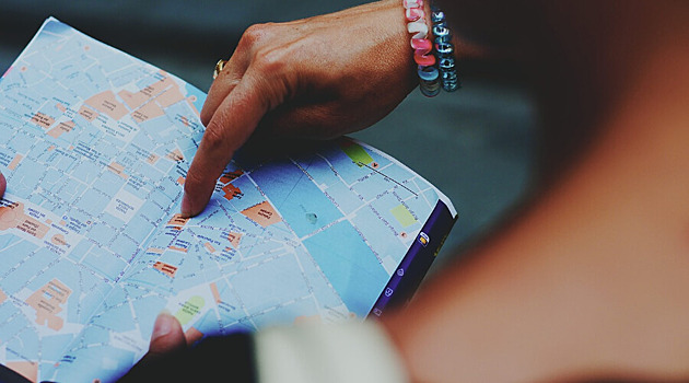 Минэкономразвития просит запретить иностранных гидов в России