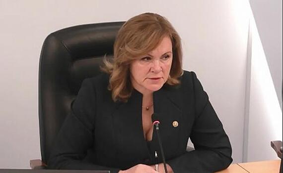 Депутаты Сургута проголосовали за увеличение числа замов мэра