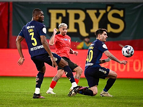 Дубль Соболева принёс "Зениту" волевую победу над "Пари НН"