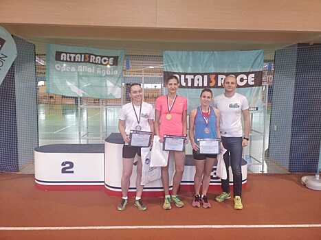 «Это не массовый спорт»: в Новосибирске прошёл первый зимний триатлон