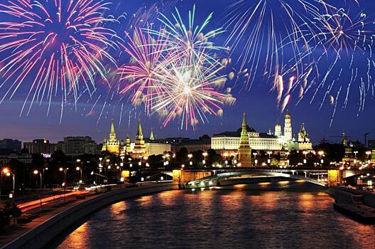 Москвичи сами выберут праздничную программу ко Дню города