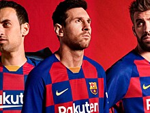 «Барселона» показала новую форму. Она реально в шашечку