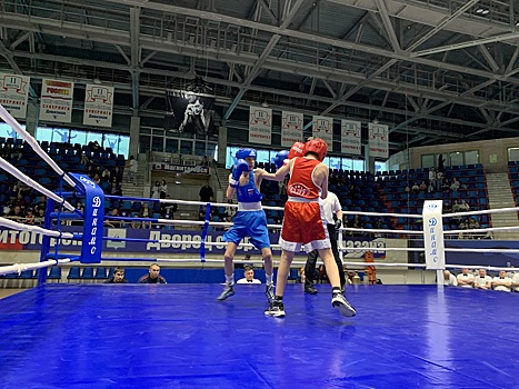 В Магнитогорске стартовали всероссийские соревнования по боксу