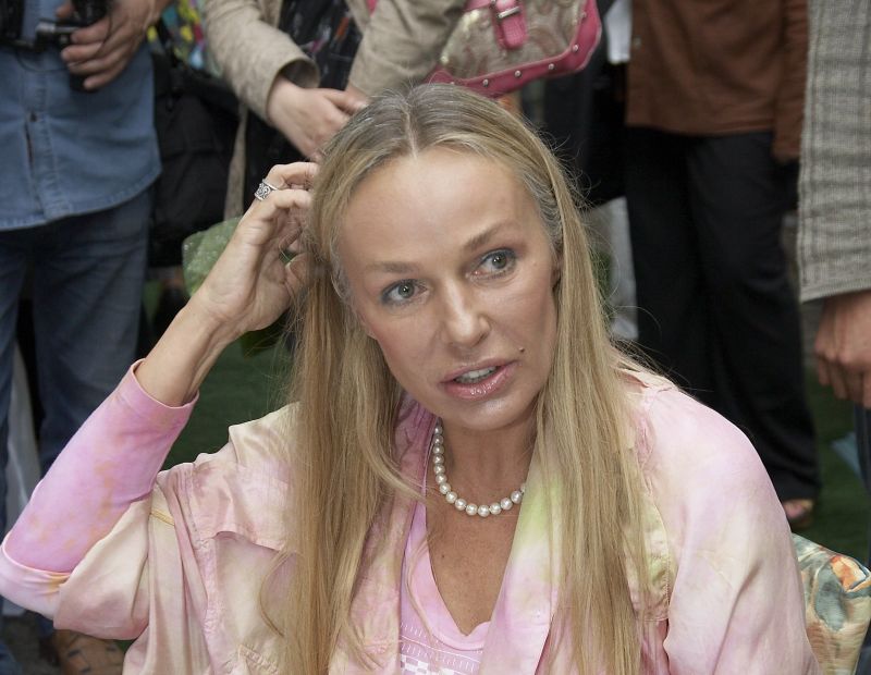 Андрейченко со слезами на глазах попросила работу в России