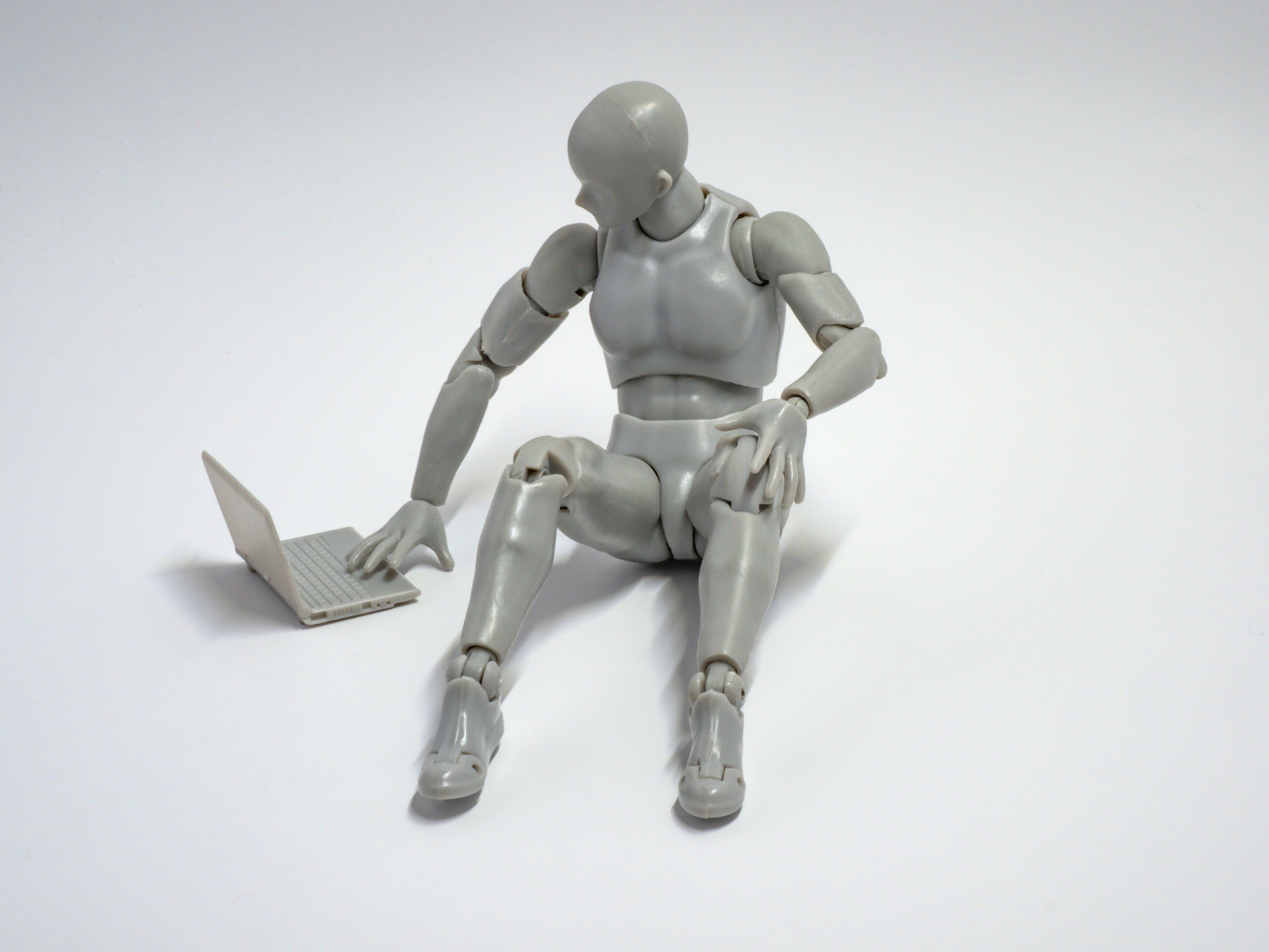 Эксперт рассказал, какие темы лучше не обсуждать с нейросетью