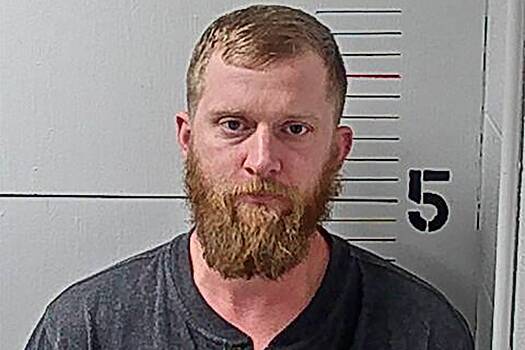 Звезду реалити-шоу арестовали за хулиганство и домашнее насилие