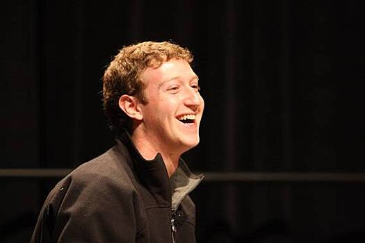 Facebook пытается оправдать нарушение законодательства, заявили в Совфеде