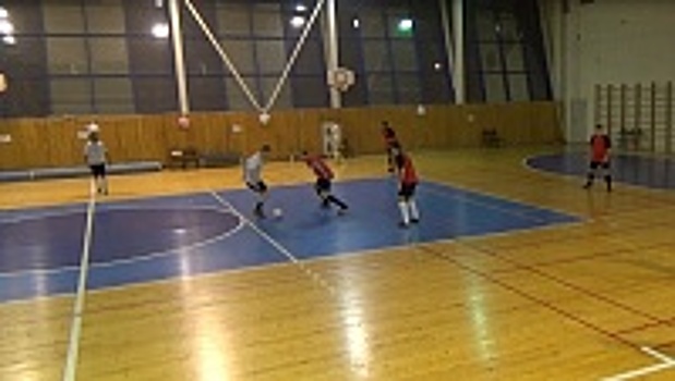 Крюковская команда принимает участие в кубковых встречах по мини-футболу