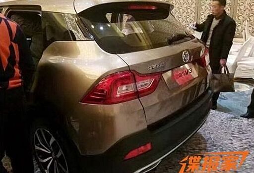 Обновленный кроссовер Brilliance V3 готовится к премьере