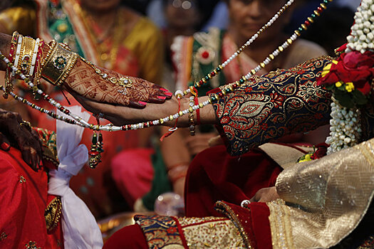 Индиец подал на развод с женой из-за ее бороды