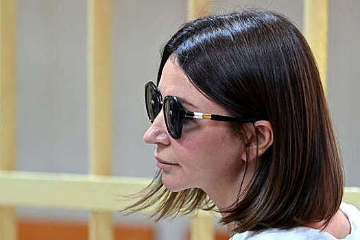 СК: суд в Москве заключил под стражу блогера Елену Блиновскую до 26 апреля