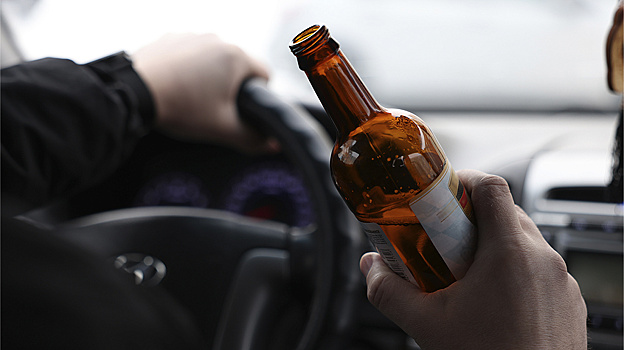 Неисправимый любитель пьяной езды из Губкинского лишился авто и схлопотал штраф