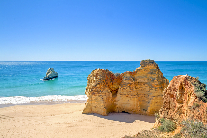 Лучшее направление для пляжного отдыха — Португалия, регион Алгарве.