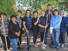 В Энгельсе прошел первый осенний общегородской субботник