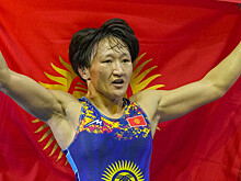 Айсулуу Тыныбекова из Кыргызстана стала трехкратной чемпионкой мира по борьбе