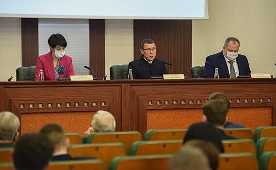 И.о. руководителя исполкома Нижнекамского района РТ призвал закрывать ТЦ в случае "ковидных" нарушений