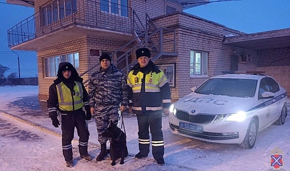 В Волгоградской области полицейские оказали помощь в доставлении двухлетнего мальчика в больницу