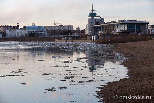 Спуск к Оми огородят новым забором