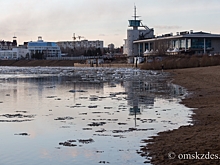 Спуск к Оми огородят новым забором