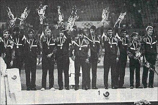 «Гу-ля-ев!», победные лыжи от Кулаковой, «золотой гол» Юрия Савичева