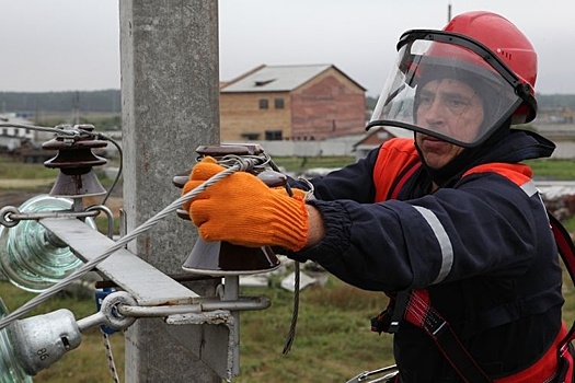 В Свердловской области восстановили прерванное из-за непогоды электроснабжение