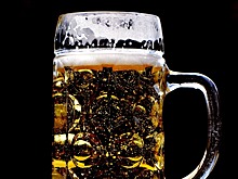 Carlsberg приостановит производство пива под своим брендом в России