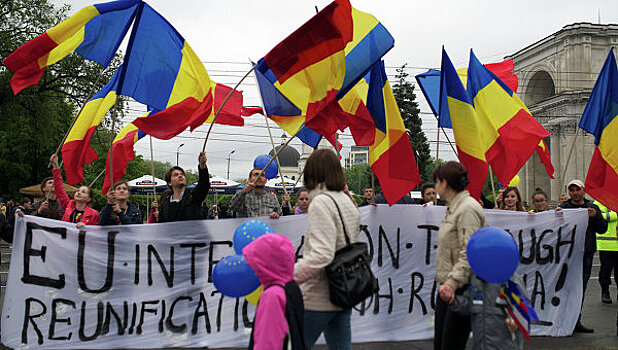 Руководство Молдавии обсудит требования протестующих