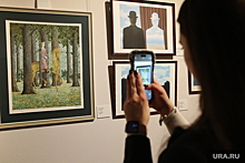 В Тюмени открылась выставка картин Дали, Шагала и Магритта. Фоторепортаж