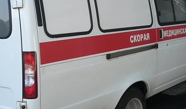 Под Воронежем байкер с пассажиром попали в больницу после ДТП с иномаркой