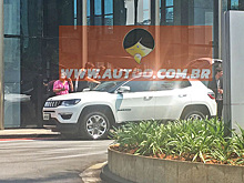 Новый Jeep Compass сфотографировали без камуфляжа
