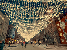 Селфимания охватила жителей Новосибирска: 10 лучших фотозон новогодней столицы РФ