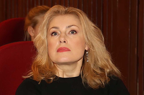 Шукшина раскритиковала идеи выплачивать беременным школьницам по 100 тысяч