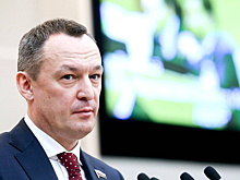 Задержанный депутат набросился на полицейского