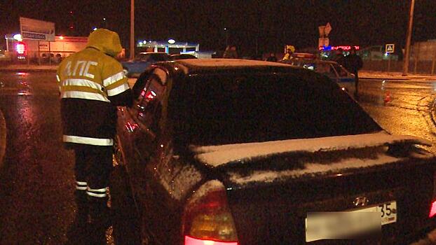 Более 900 автомобилей проверили полицейские в Вологде за двое суток