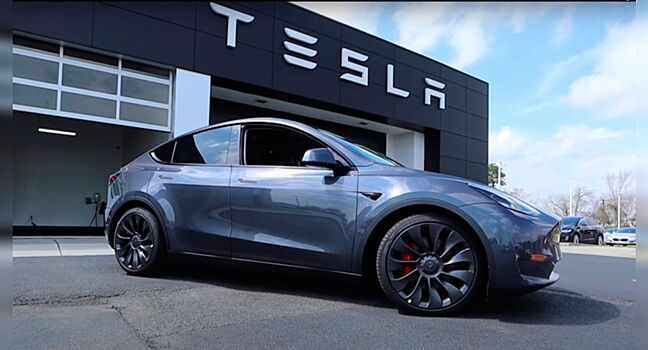 Tesla стала самым любимым авто для многих владельцев