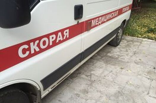 Автогрейдер сбил женщину в Кемерове