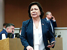 Роднина заявила, что призывы заниматься спортом натыкаются на проблему нехватки инвентаря