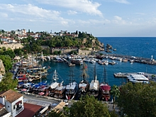 Россиянка рассказала об остановке в турецкой Анталье, где бушуют пожары