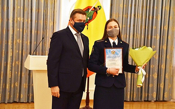 Любимов наградил молодых рязанских учёных