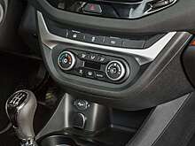 Стало известно, когда на модели Lada вернется климат-контроль