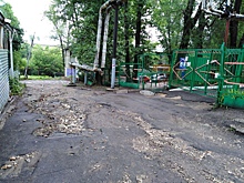 Саратовцы жалуются на дороги, которые ведут к школам и детским садам