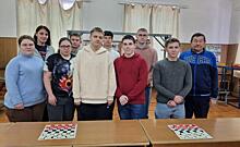 В Курске прошёл турнир по шашкам для студентов с ограниченными возможностями здоровья