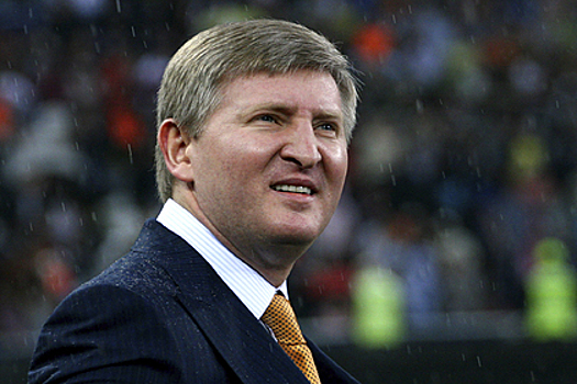 Обвинявшийся Зеленским в подготовке переворота олигарх прибыл в Донбасс