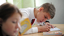 В Крыму предложили изучать в школах китайский язык вместо английского