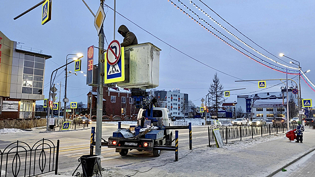 В Тарко-Сале началось масштабное обновление светофоров