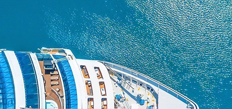 СМИ: ведущие круизные компании отменяют рейсы в связи с пневмонией нового типа