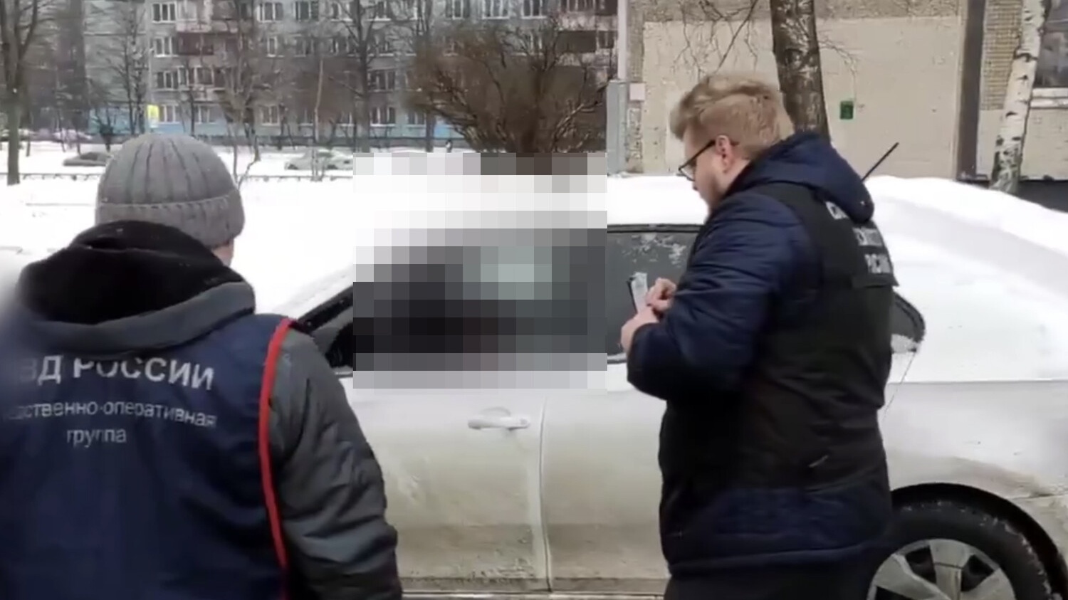 В Петербурге таксиста застрелили в собственном автомобиле